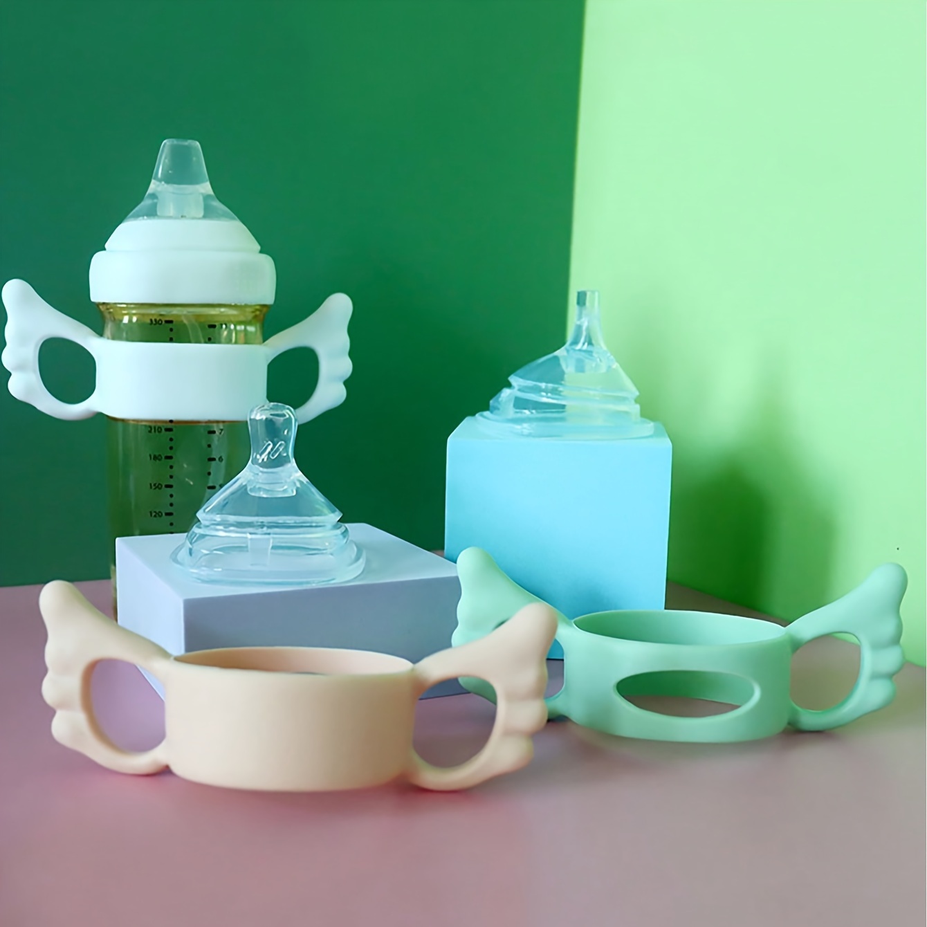 2個入り（ランダムカラー）シリコンハンドルスリーブ、エンジェ - Baby Food Dispensing Spoon のレビューと価格