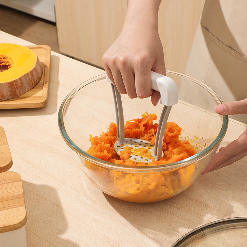 手動ポテトマッシャー、果物・野菜の泥押し器、ベビーフードメー - Baby Food With Sweet Potato のレビューと価格