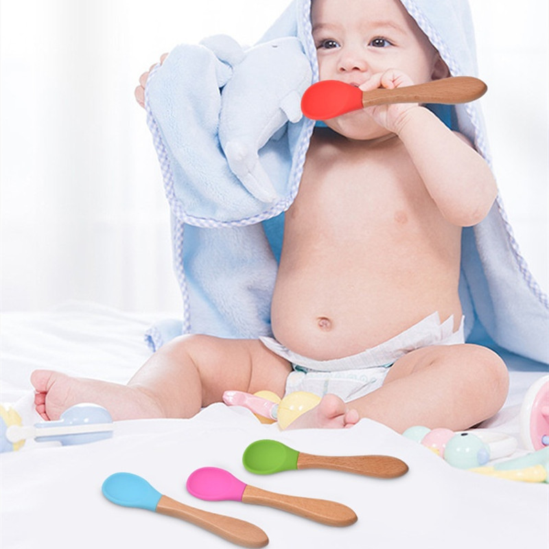 2 ピース/セットベビーシリコーンスプーンフォーク木製ハンド - Baby Food Lunch のレビューと価格